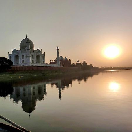 Zigzag Homestay Agra  Eksteriør bilde