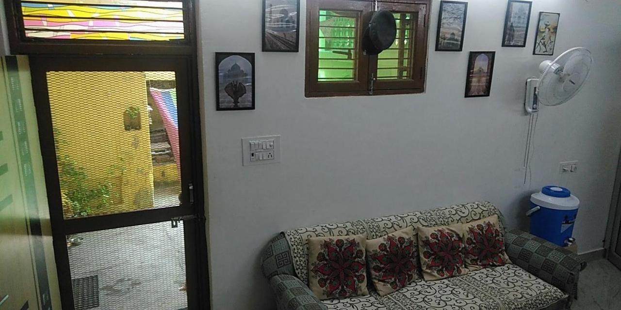 Zigzag Homestay Agra  Eksteriør bilde