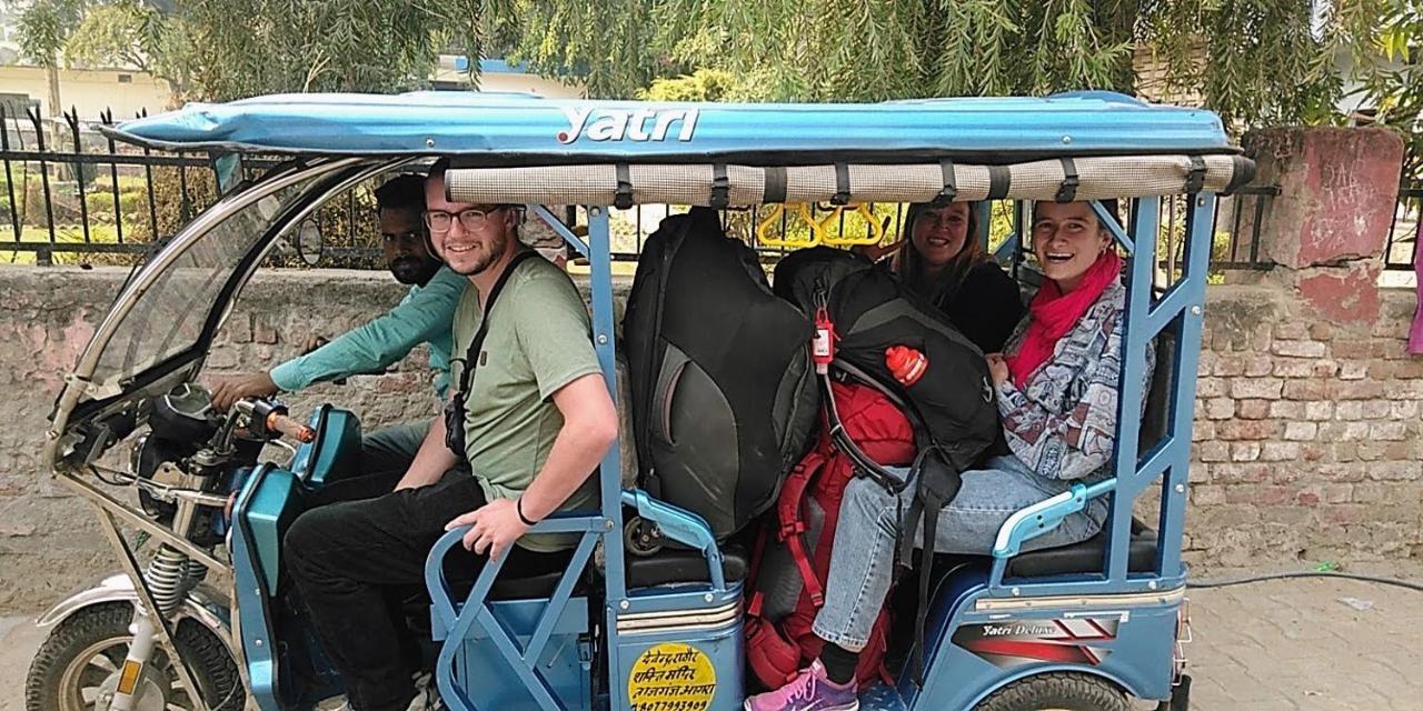 Zigzag Homestay Agra  Eksteriør bilde