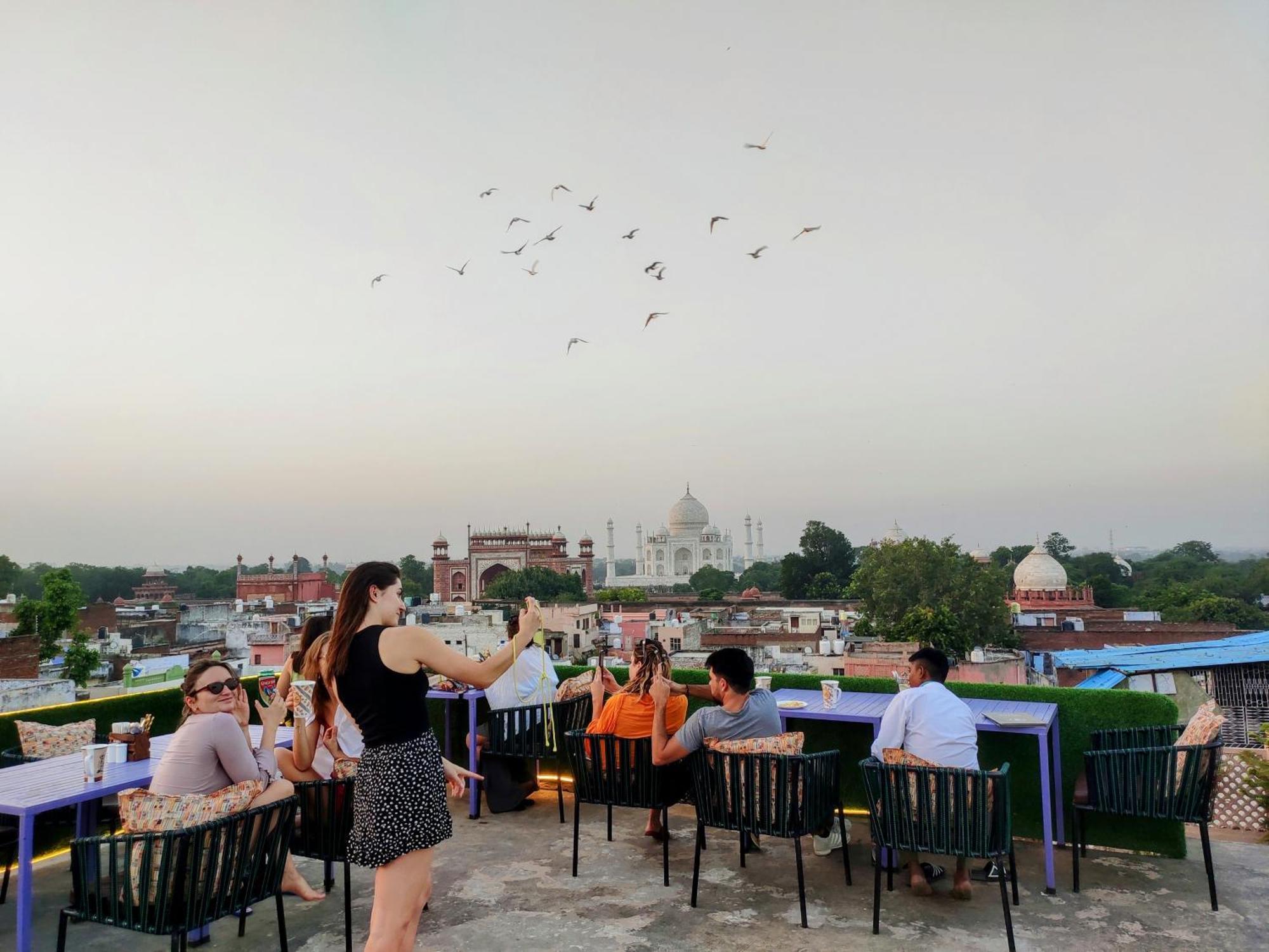 Zigzag Homestay Agra  Eksteriør bilde