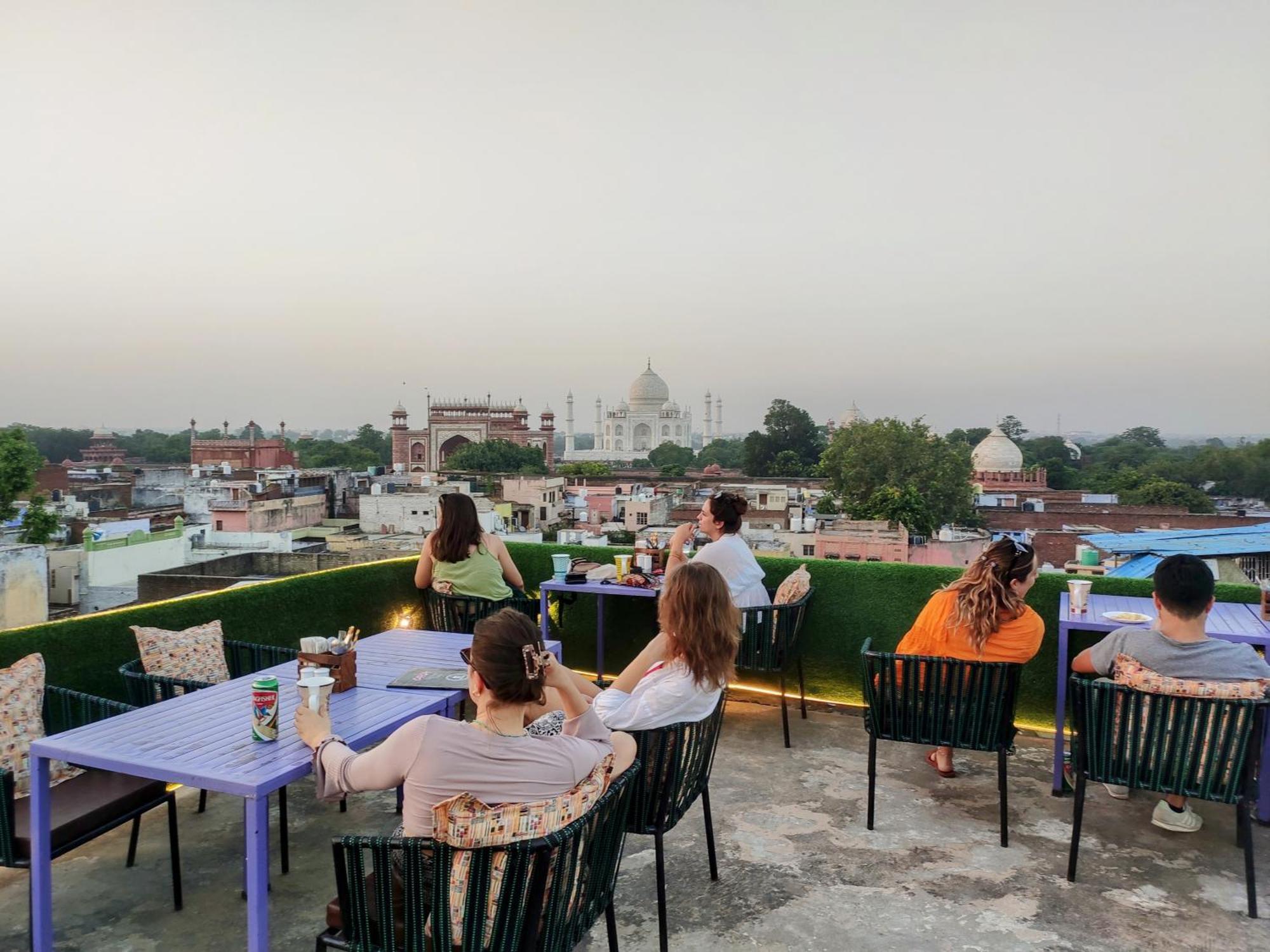 Zigzag Homestay Agra  Eksteriør bilde