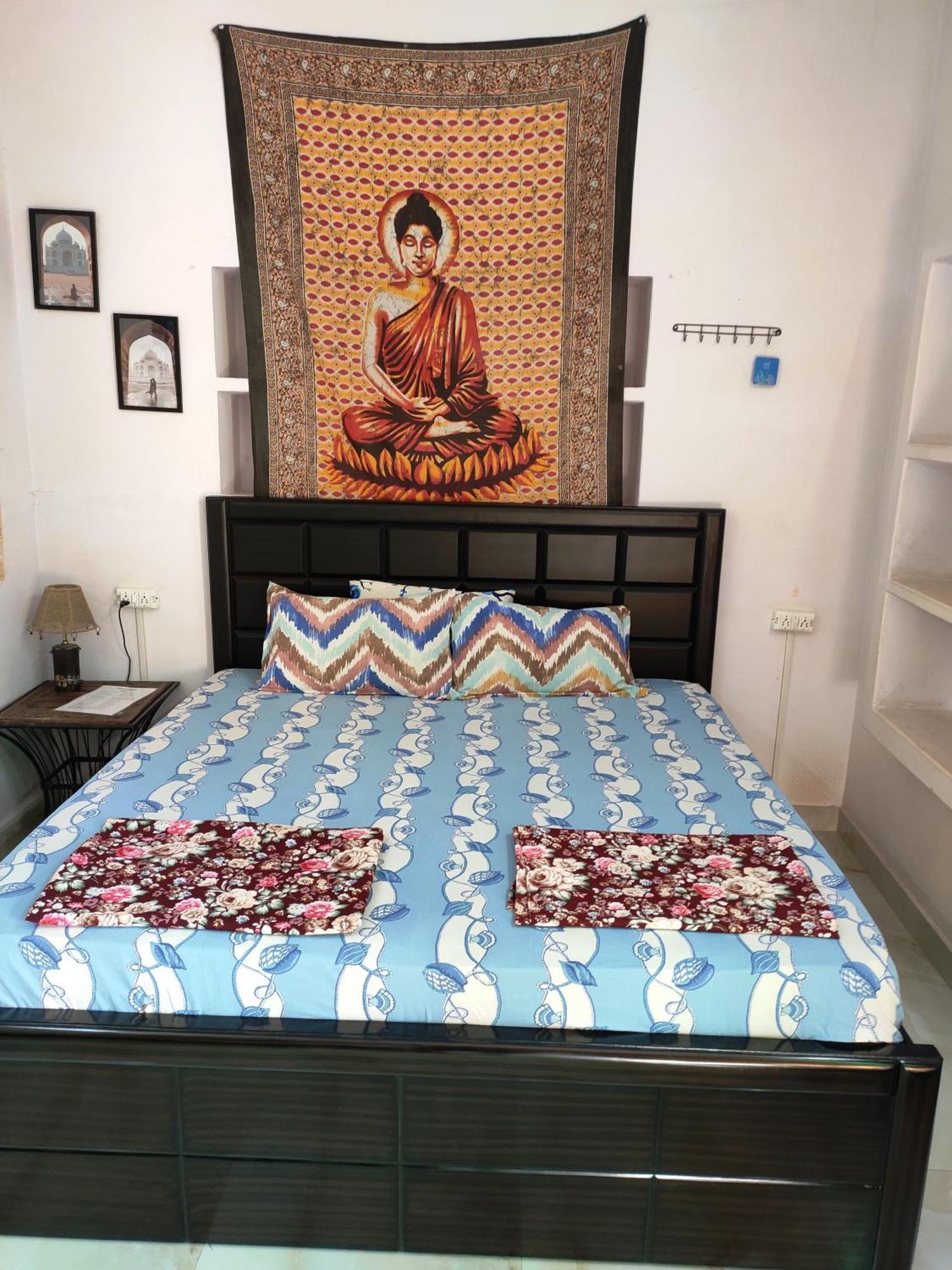 Zigzag Homestay Agra  Eksteriør bilde