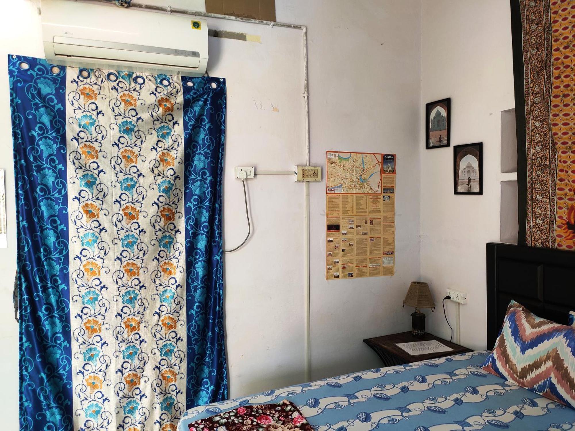 Zigzag Homestay Agra  Eksteriør bilde