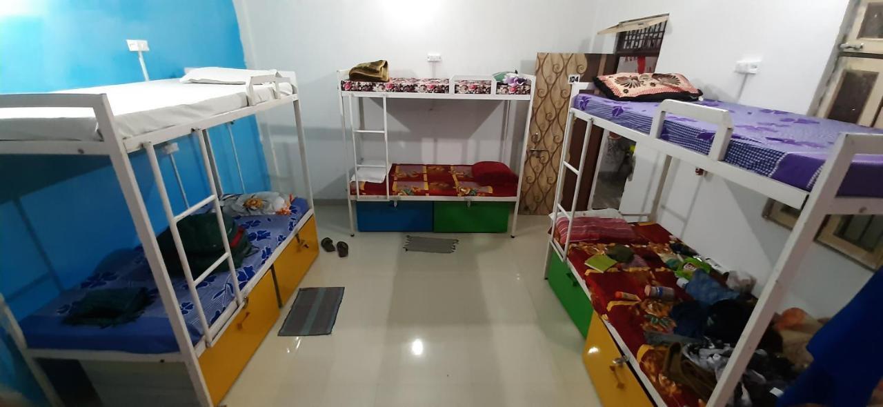 Zigzag Homestay Agra  Eksteriør bilde